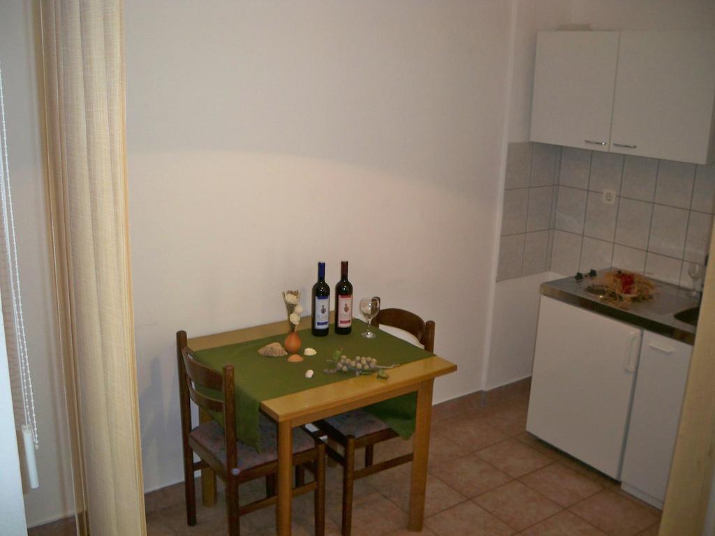 Guesthouse Lucic Orebić Pokoj fotografie